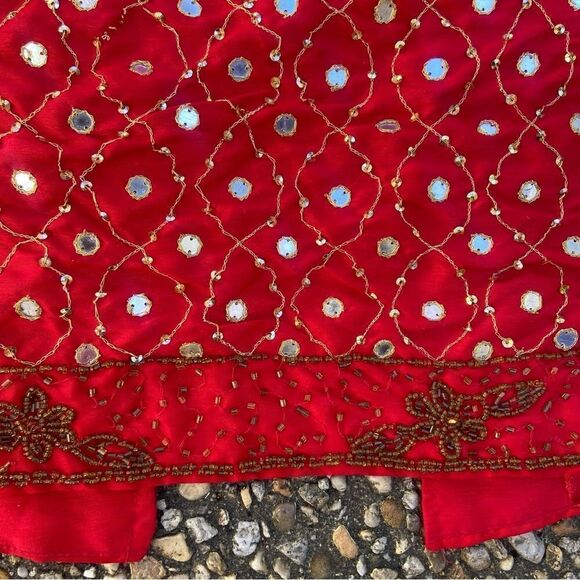 Vtg Drapers & Damon’s bright red ethnic beaded gold trim mirror disc jacket - Picture 8 of 8